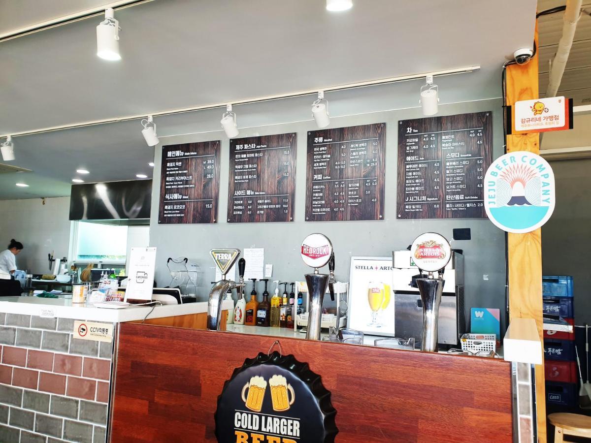 Jeju Airport Hostel Yesjun Exterior foto